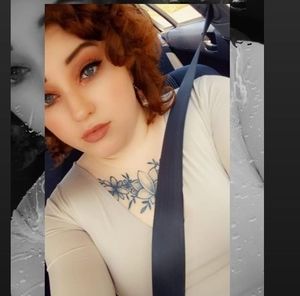 Meet your Posher, Ellie